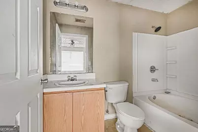2202 Fairington Village Drive, Lithonia, GA 30038 - Photo 21