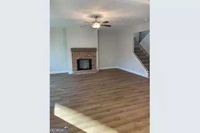 162 Delightful Way #28, Winder, GA 30680 - Photo 3