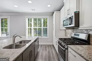 3647 Atherton Park Ct, Suwanee, GA 30024 - Photo 9