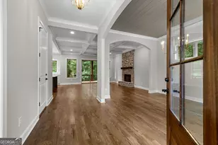 118 Sunny Point Cir, Lagrange, GA 30240 - Photo 3