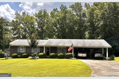 108 Skyline Drive, Barnesville, GA 30204 - Photo 1