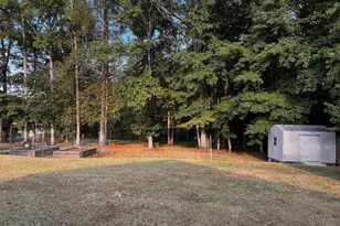 108 Skyline Dr, Barnesville, GA 30204 - Photo 27