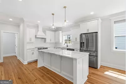 766 E Park Avenue, Savannah, GA 31401 - Photo 9