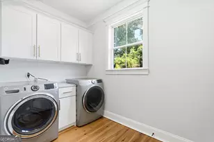 766 E Park Ave, Savannah, GA 31401 - Photo 13