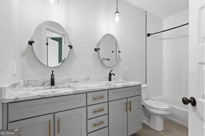 766 E Park Avenue, Savannah, GA 31401 - Photo 23