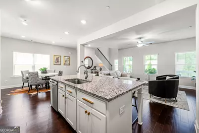 985 Shelnutt Drive, Marietta, GA 30060 - Photo 17