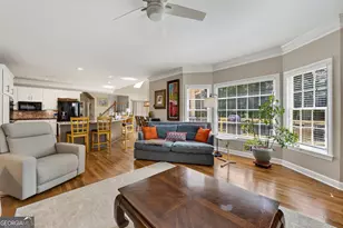 5535 Grove Point Rd, Johns Creek, GA 30022 - Photo 15