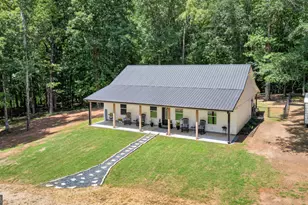 206 Lake Oglethorpe Dr, Arnoldsville, GA 30619 - Photo 5