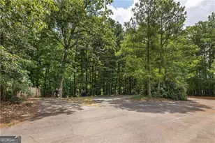 4715 Ridgeview Rd, Dunwoody, GA 30338 - Photo 33