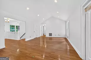 415 Forest Hills Dr, Sandy Springs, GA 30342 - Photo 15