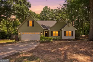 15 Stonewood Way, Sharpsburg, GA 30277 - Photo 1
