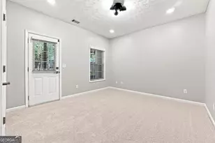 3684 Lantern Walk Ln, Scottdale, GA 30079 - Photo 19