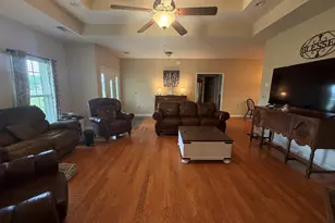 414 Parklane Dr, Dexter, GA 31019 - Photo 7