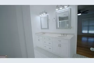 1180 Fairfield Drive, Marietta, GA 30068 - Photo 9
