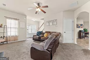 610 Regatta Dr, Byron, GA 31008 - Photo 9