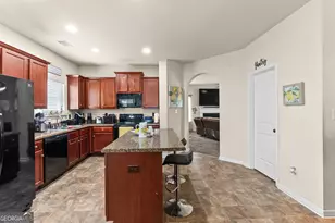 610 Regatta Dr, Byron, GA 31008 - Photo 17