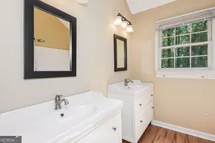 3801 Stonewall Dr NW, Kennesaw, GA 30152 - Photo 17