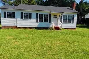 432 Hollis Street SW, Pelham, GA 31779 - Photo 1