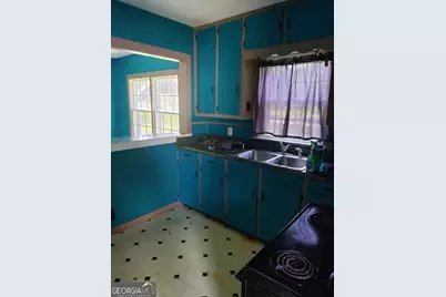 432 Hollis Street SW #1, Pelham, GA 31779 - Photo 5