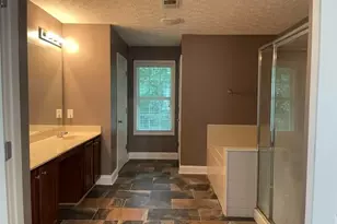 5861 Fairington Farms Ln, Lithonia, GA 30038 - Photo 19