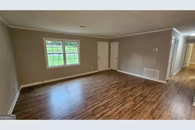 474 W Main Street, Forsyth, GA 31029 - Photo 9