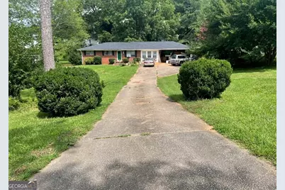 6067 Chattahoochee Street, Lula, GA 30554 - Photo 1