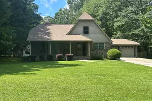 105 Hickory Pl, Fayetteville, GA 30214 - Photo 1