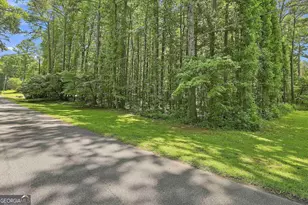 105 Hickory Pl, Fayetteville, GA 30214 - Photo 3
