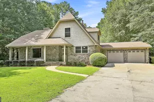 105 Hickory Pl, Fayetteville, GA 30214 - Photo 1
