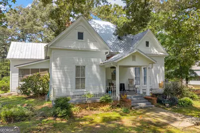 1404 W Main Street, Bowersville, GA 30516 - Photo 1