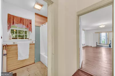 1404 W Main Street, Bowersville, GA 30516 - Photo 29