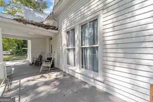 1404 W Main St, Bowersville, GA 30516 - Photo 13