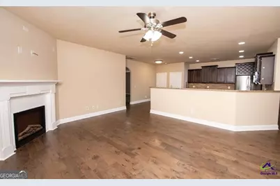 212 Chrisopher Luke Circle, Perry, GA 31069 - Photo 5