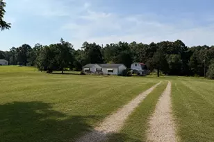 833 Twin Oaks Rd, Williamson, GA 30292 - Photo 1