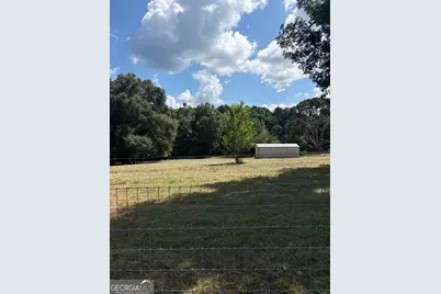 219 Rogers Circle, Barnesville, GA 30204 - Photo 1