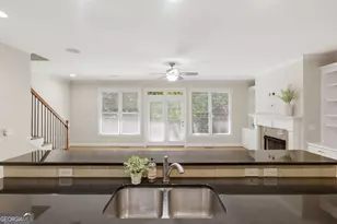 1262 Brickton Dr NW, Atlanta, GA 30318 - Photo 17