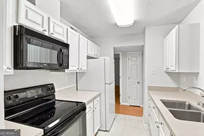 1101 Garden Court, Sandy Springs, GA 30328 - Photo 9
