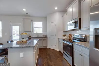 527 Collier Mills Road #LOT 15, Lawrenceville, GA 30045 - Photo 7