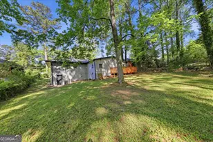 2082 Rosewood Rd, Decatur, GA 30032 - Photo 17