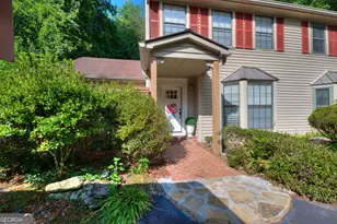 199 Stornoway Dr, Clayton, GA 30525 - Photo 3