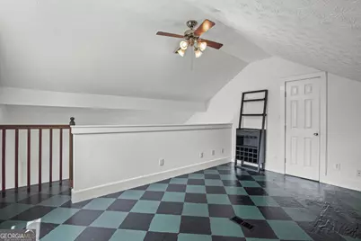 8 6th Street, Newnan, GA 30263 - Photo 27