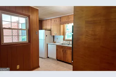 757 Virginia Circle, Forest Park, GA 30297 - Photo 11