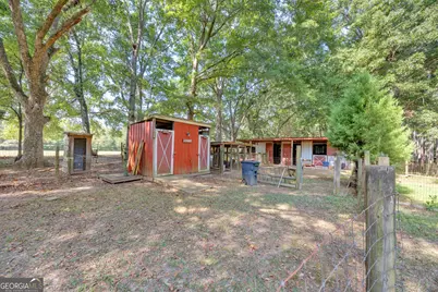 140 Timberlake Drive, Newborn, GA 30056 - Photo 17