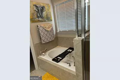 2215 Collins Ridge Drive, Atlanta, GA 30318 - Photo 21