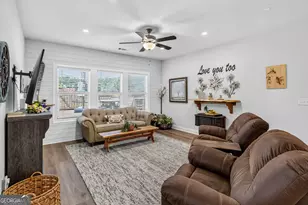 3625 Summerpoint Crossing, Cumming, GA 30028 - Photo 5