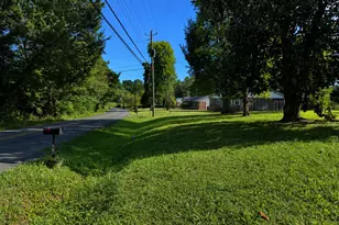 296 Goodwin Dr, Summerville, GA 30747 - Photo 5