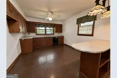 296 Goodwin Drive, Summerville, GA 30747 - Photo 7