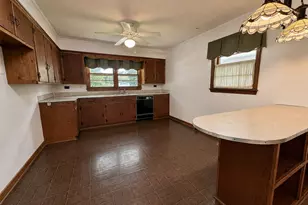 296 Goodwin Dr, Summerville, GA 30747 - Photo 7