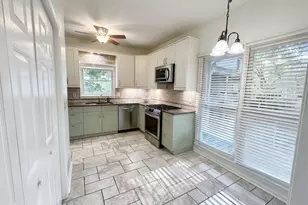 1439 Cambridge Common, Decatur, GA 30033 - Photo 17