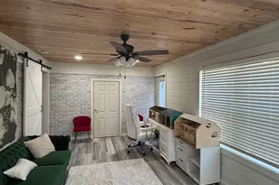76 Burketts Ferry Rd, Hazlehurst, GA 31539 - Photo 9
